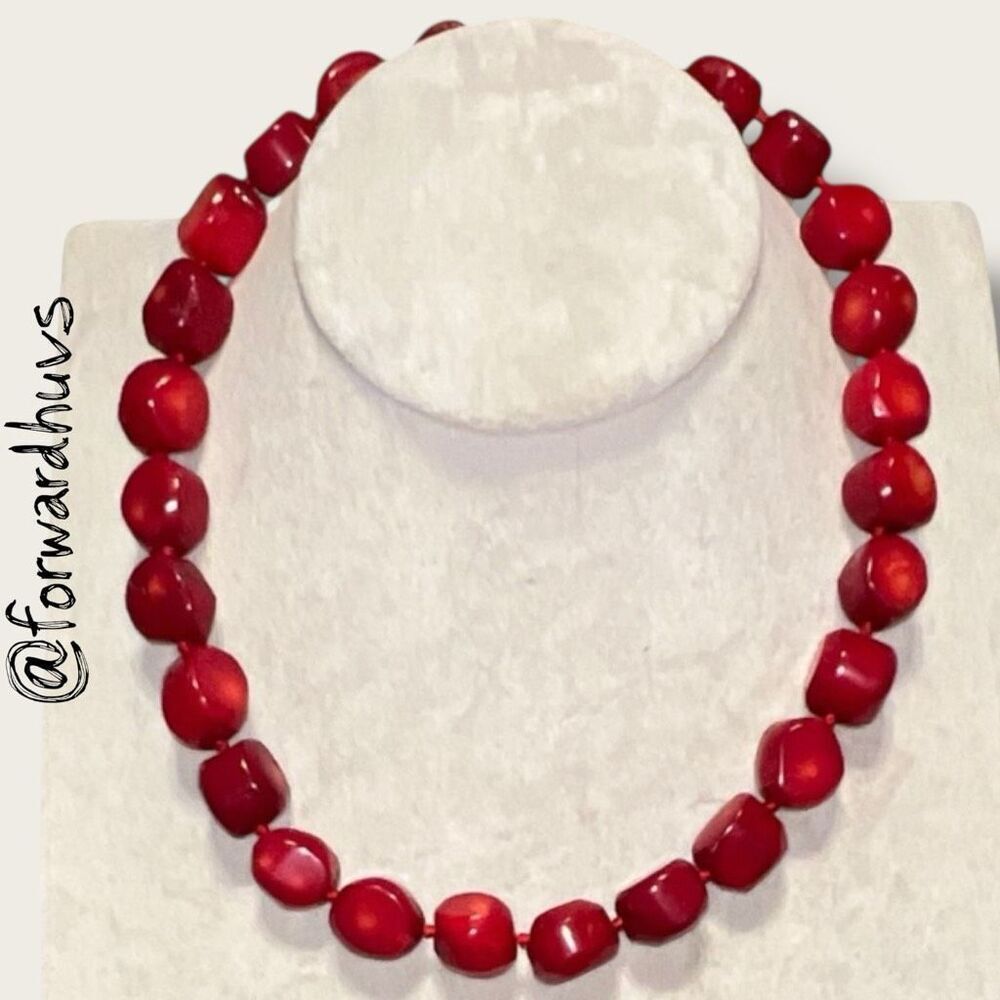 LUC 925 Sterling Silver Necklace – Dyed Red Coral – Chunky Hand-Knotted Strand